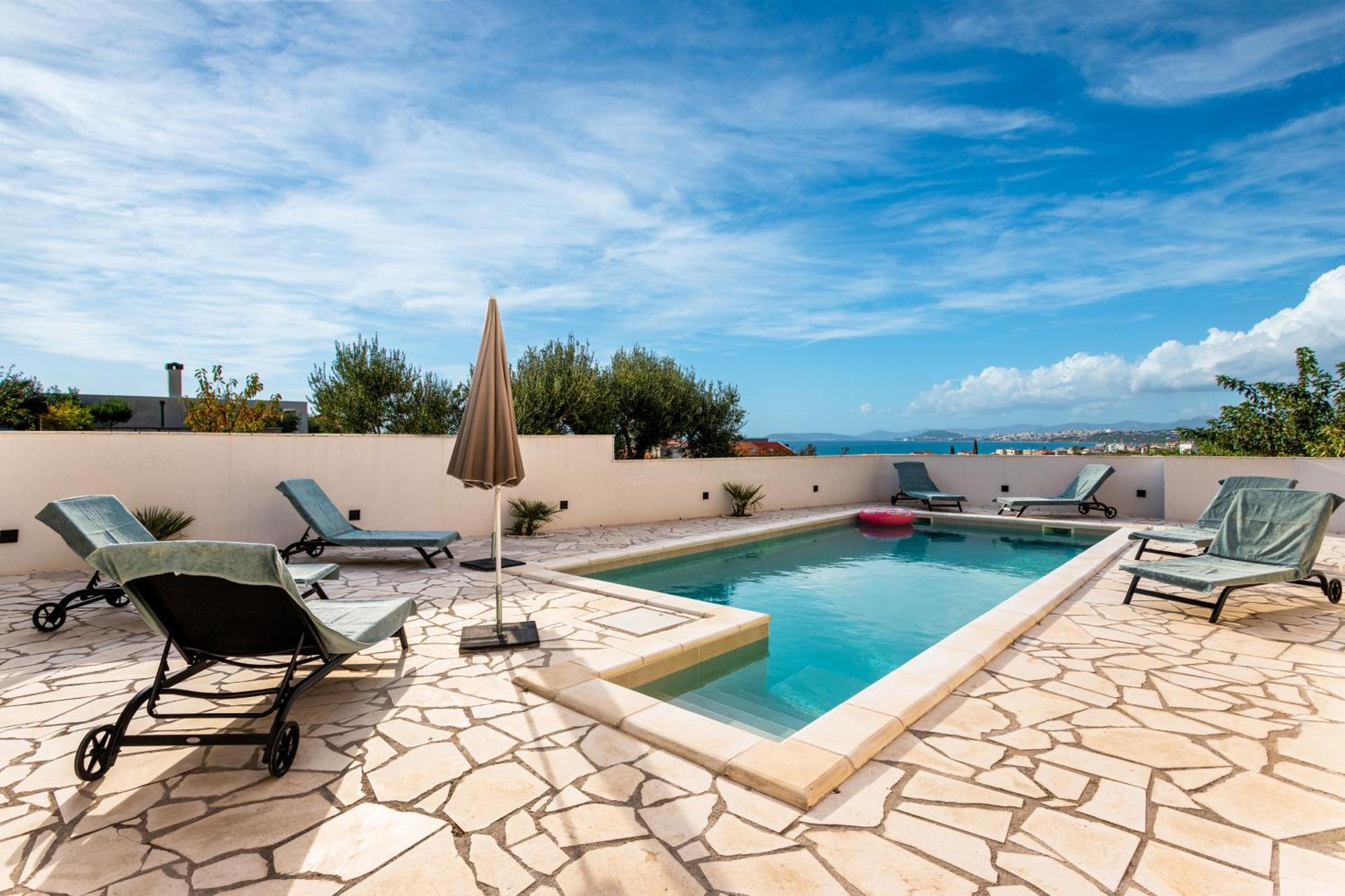 Villa Ana Perfect For Families With Kids And Groups,House With Heated Pool Podstrana Exterior foto